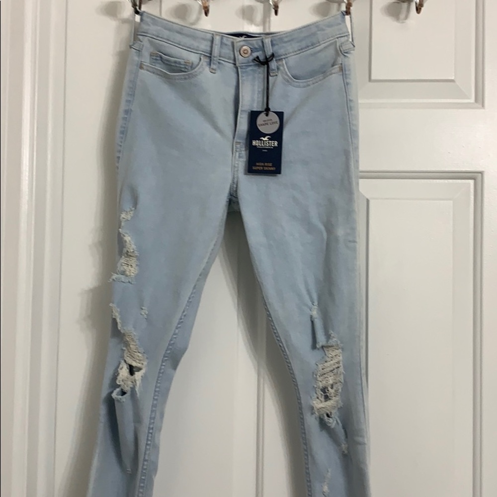 Hollister high waisted jeans